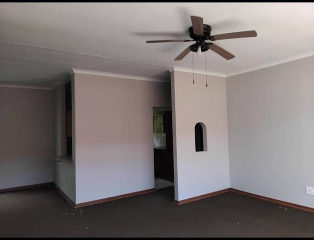 3 BEDROOM PROPERTY TO RENT IN BAILLIE PARK